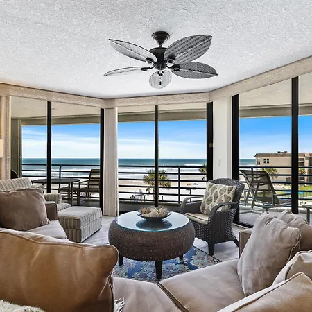 Luxury Oceanfront Condo - Stunning Views & Private Balcony - Ebb Tide 305